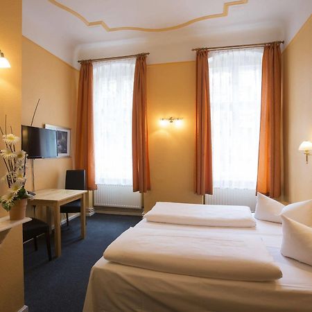 Hotel Am Hermannplatz Berlin Extérieur photo