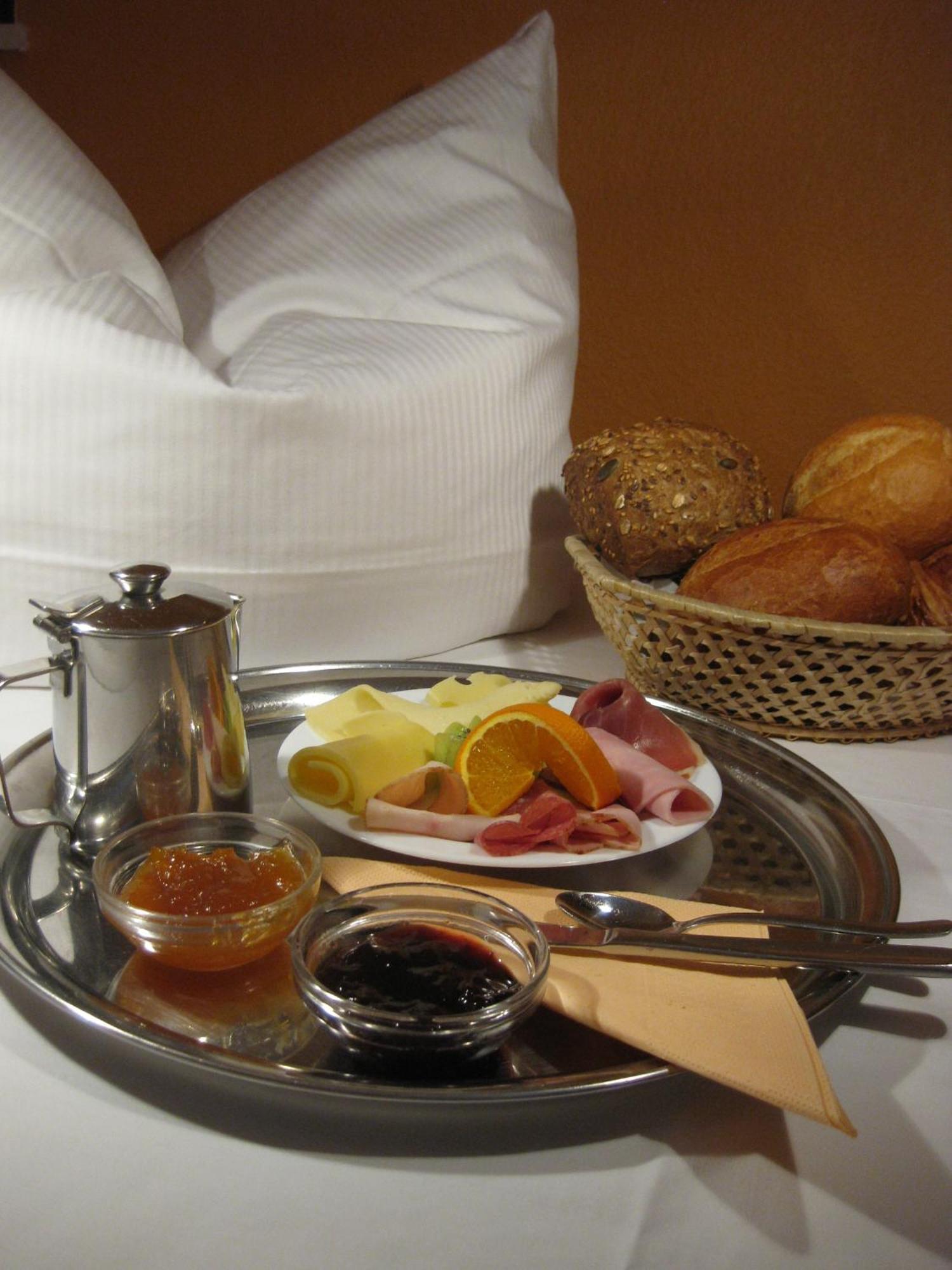 Hotel Am Hermannplatz Berlin Extérieur photo